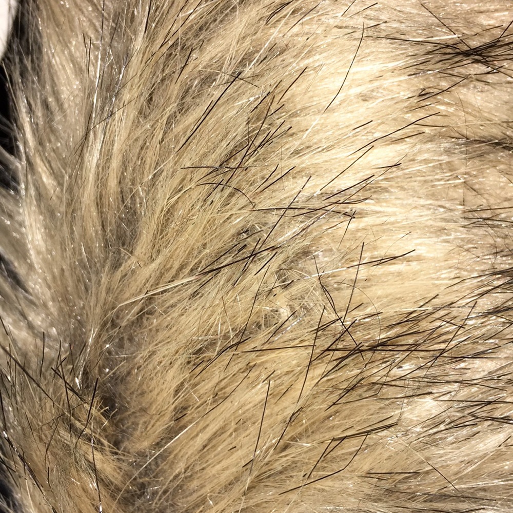Vest - Picture 3 of 3
